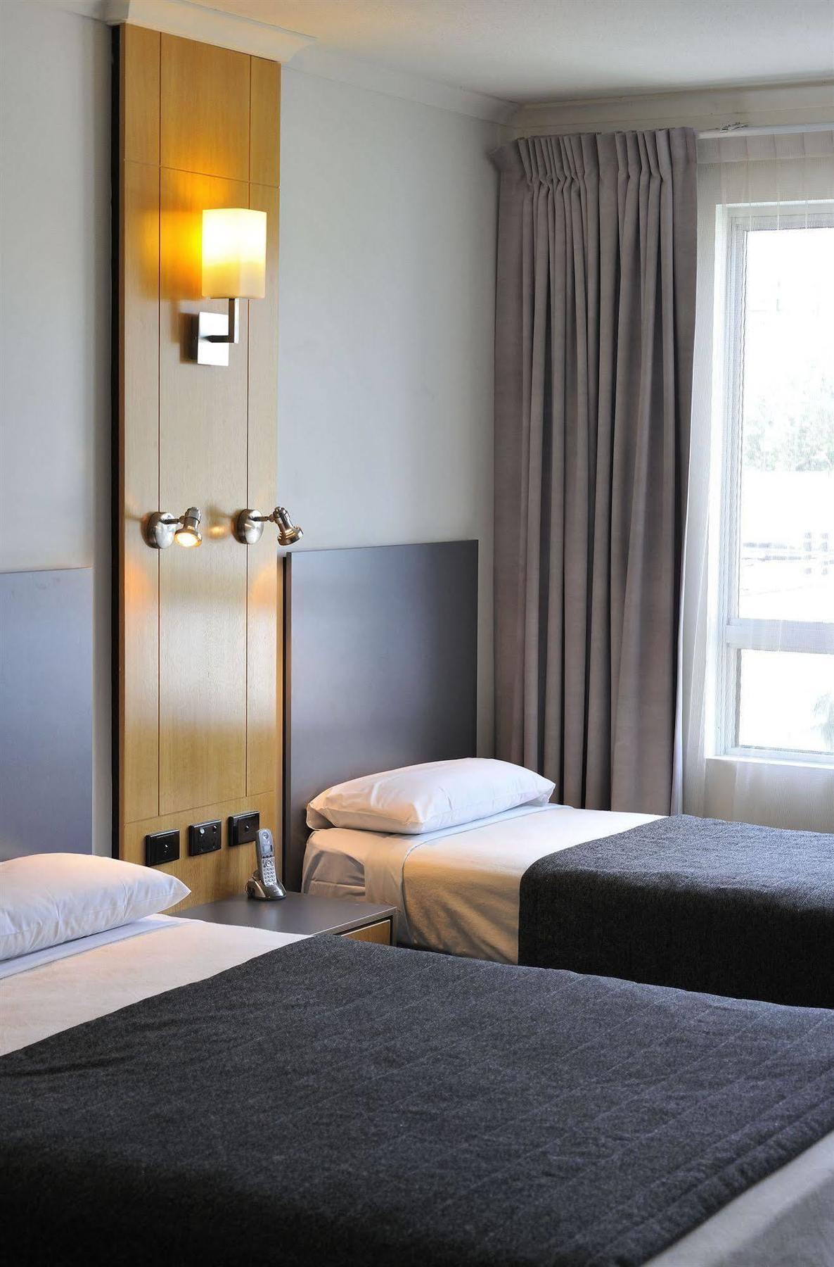 Metro Hotel Ipswich International Eksteriør billede